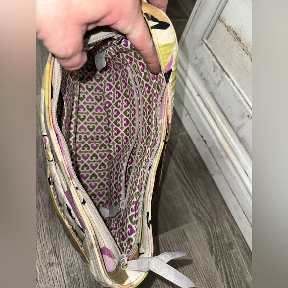 Vera Bradley hand bag - Picture 3 of 3